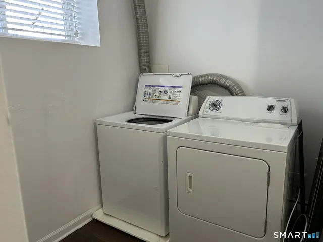 $2,400 | 27 Rollingwood Drive, Unit 27, Brookfield, CT 06804