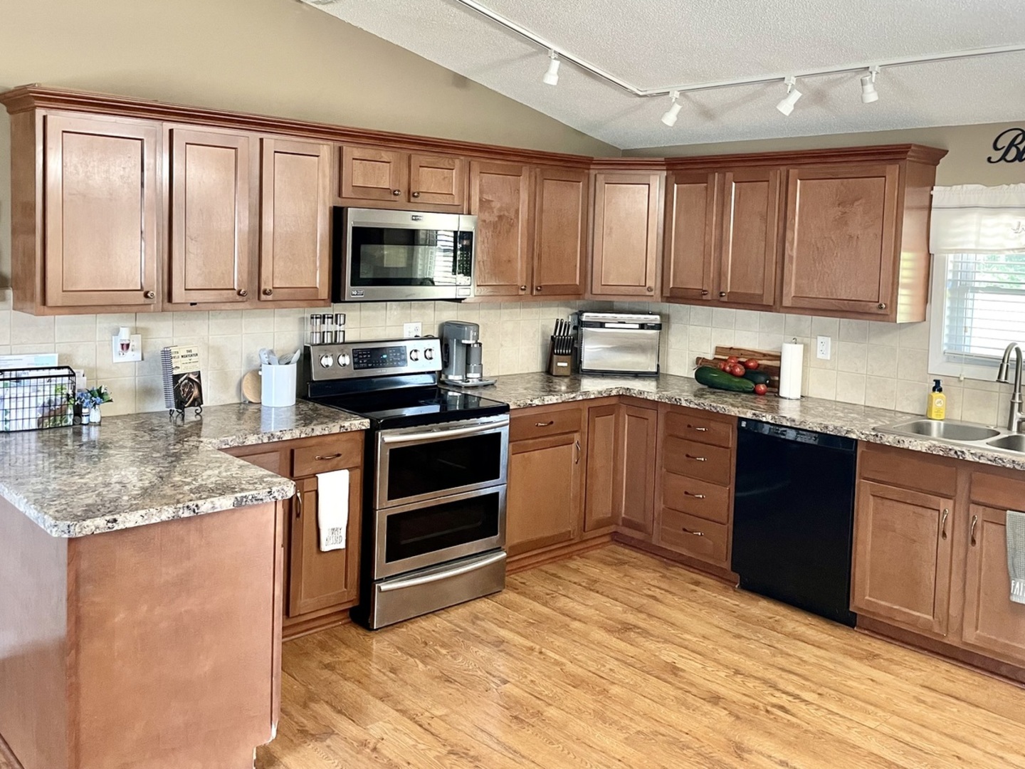 214 West 7th Street Spring Valley, IL 61362 - Photo 4 of 17