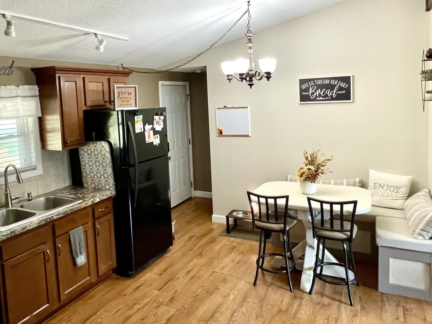 214 West 7th Street Spring Valley, IL 61362 - Photo 5 of 17