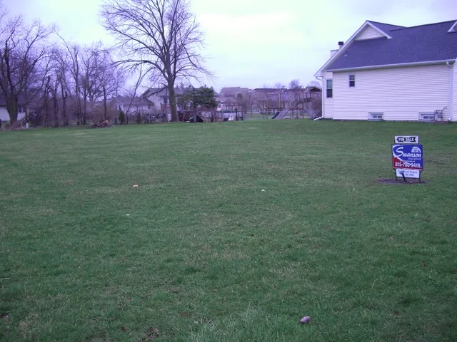 $19,900 | 511 Loraine Street, Earlville, IL 60518