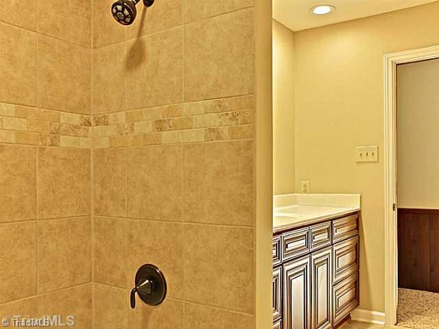 565 Alpine Road Winston-Salem, NC 27104 - Photo 10 of 16 Other Bath.