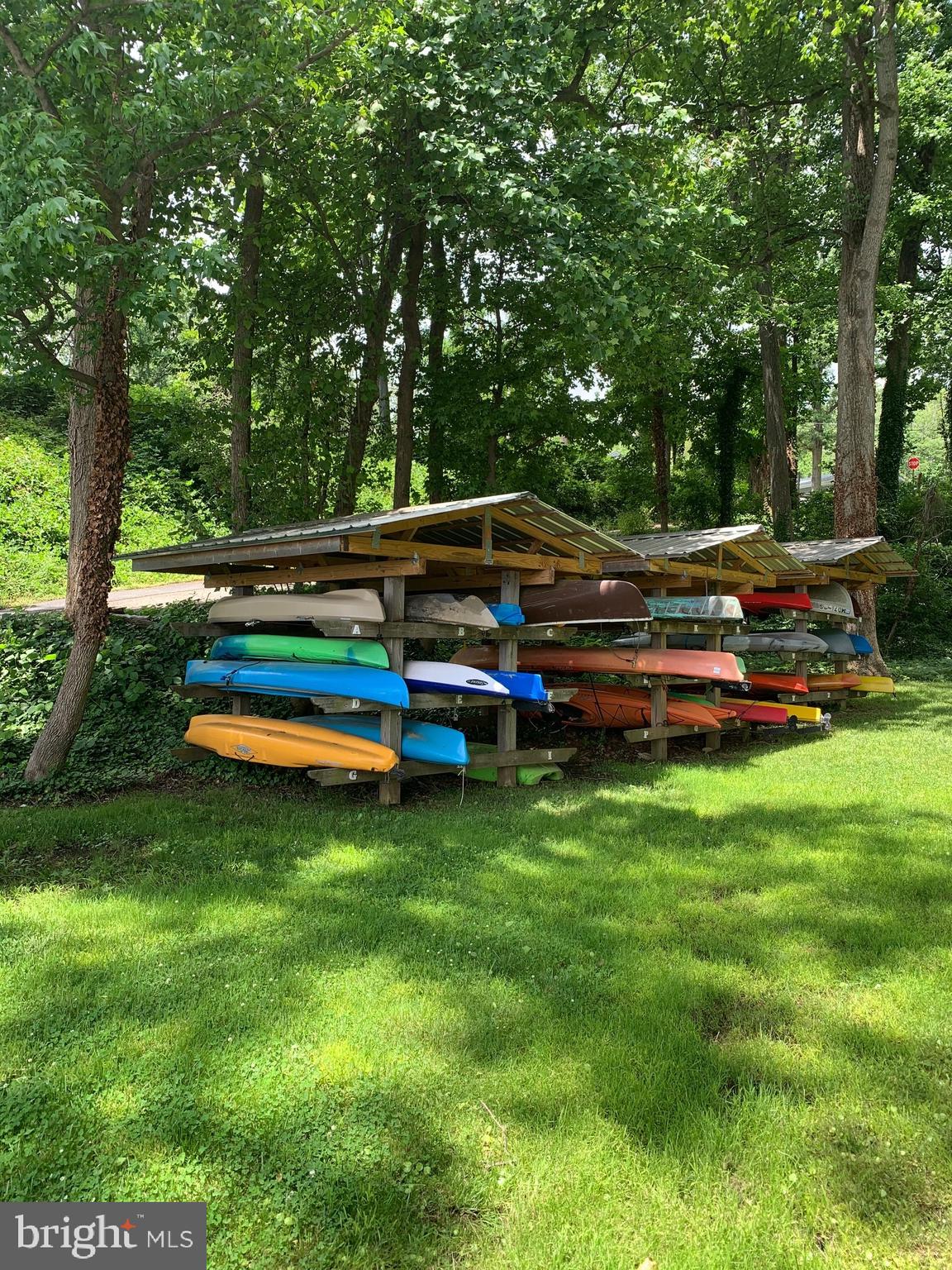 3984 Valley View Road Annapolis, MD 21401 - Photo 3 of 7 Kayak Racks