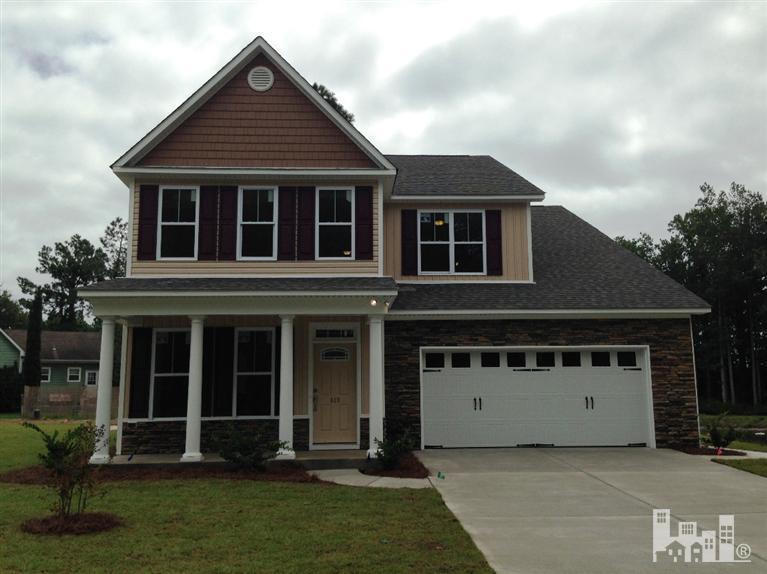413 Albemarle Road Wilmington, NC 28405 - Photo 1 of 3 Primary Photo