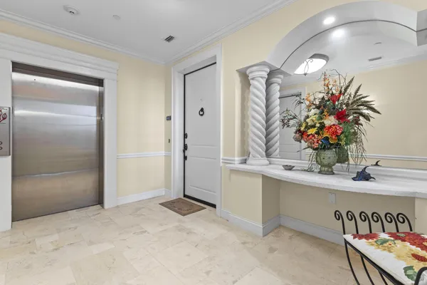 $1,949,000 | 1533 Northeast Outrigger Landings Drive, Unit 3205, Jensen Beach, FL 34957
