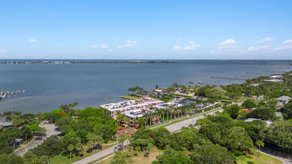 $1,949,000 | 1533 Northeast Outrigger Landings Drive, Unit 3205, Jensen Beach, FL 34957