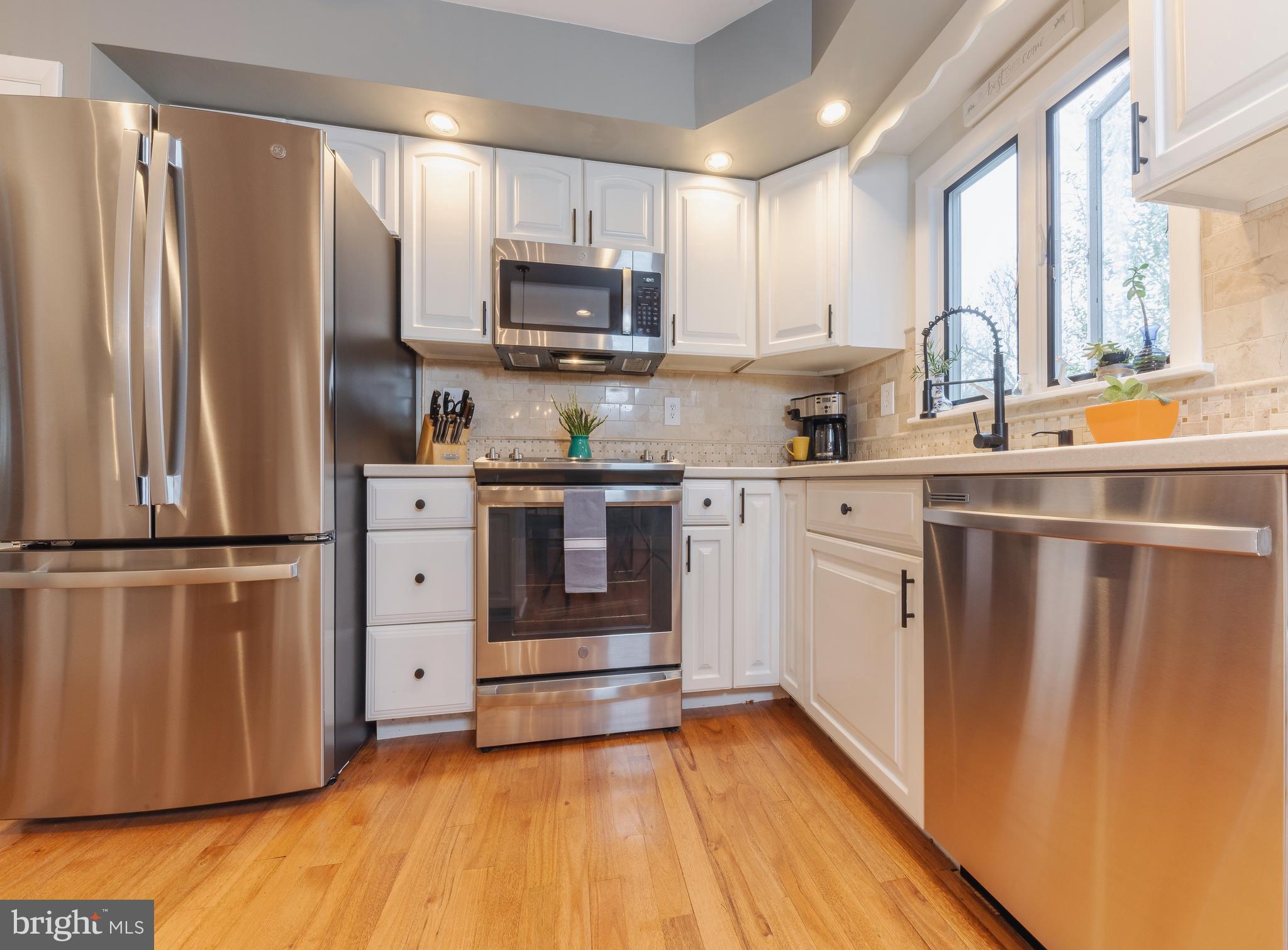 114 Gaunt Drive Mickleton, NJ 08056 - Photo 16 of 48 Beautiful Til Backsplash