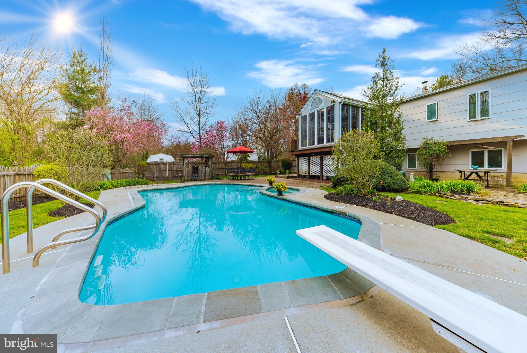 114 Gaunt Drive Mickleton, NJ 08056 - Photo 2 of 48