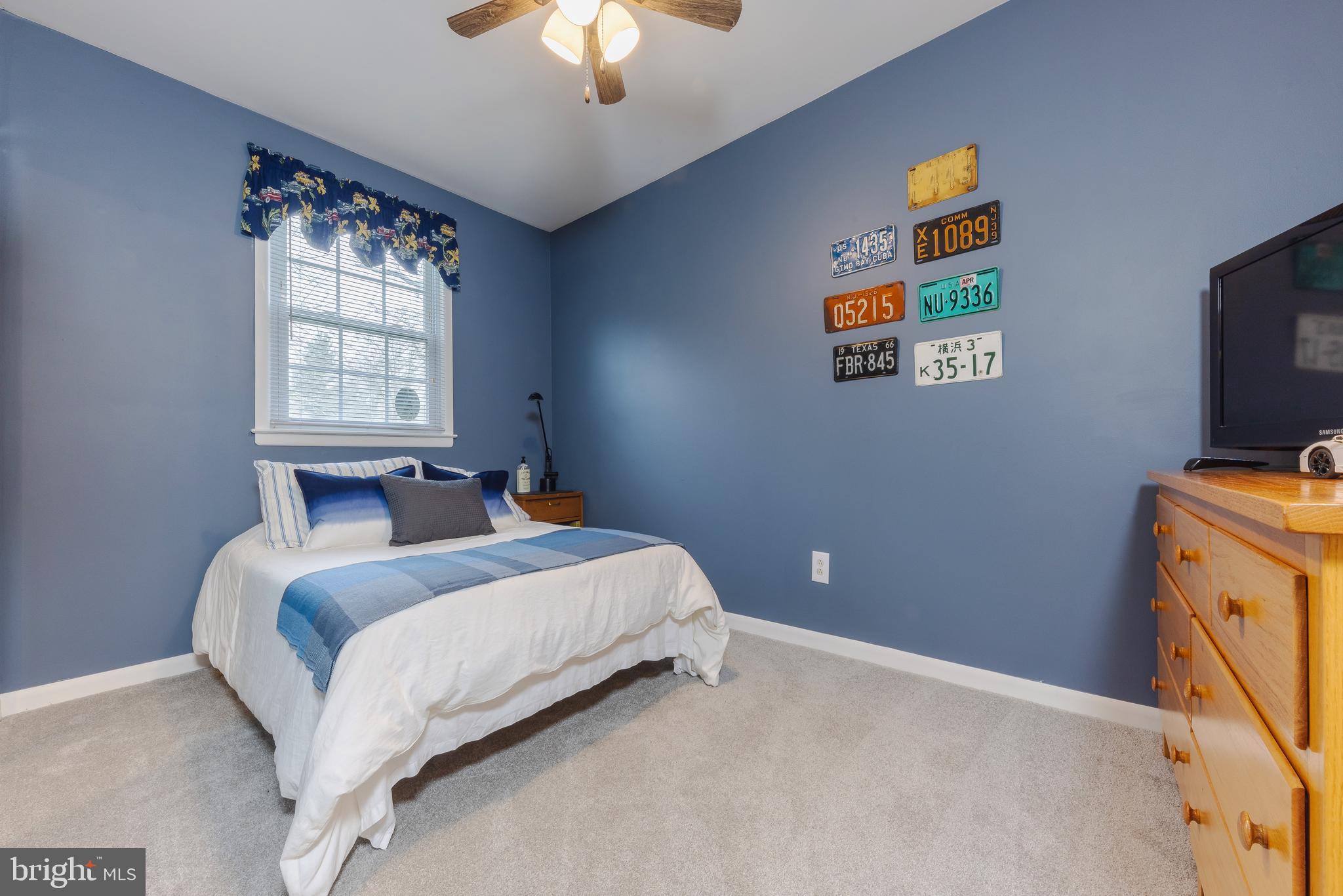 114 Gaunt Drive Mickleton, NJ 08056 - Photo 26 of 48 Bedroom 2