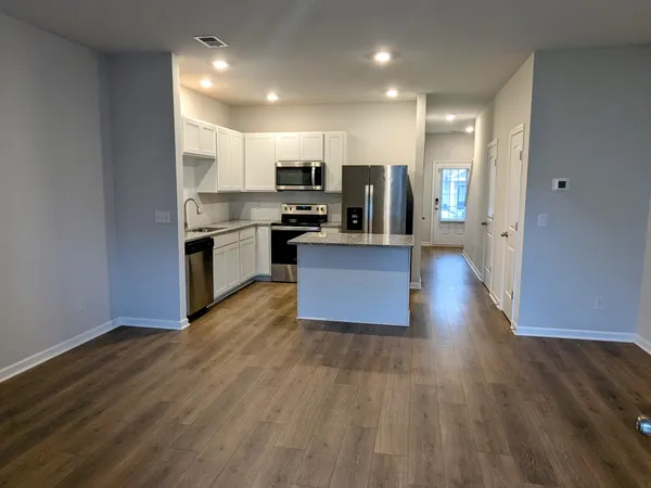 $1,695 | 1005 Marcy Landing, Columbia, TN 38401