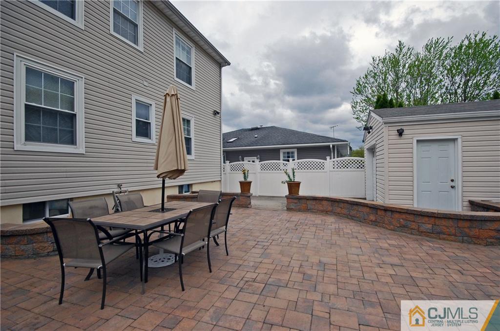 733 Inman Avenue Colonia, NJ 07067 - Photo 6 of 20 Gallery Image 6