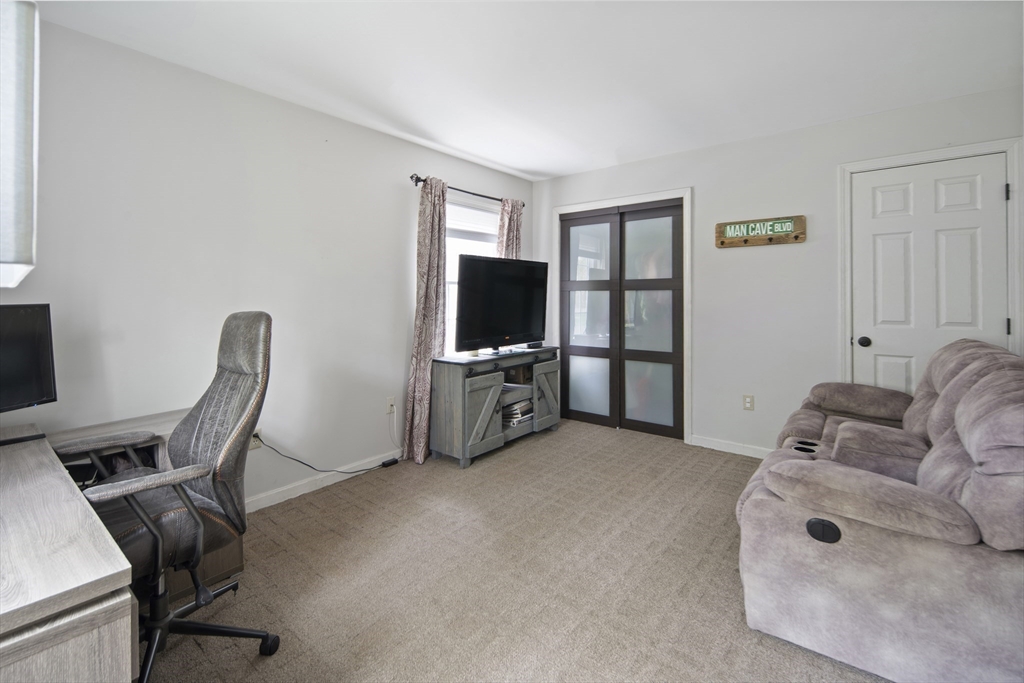 192 Parker Street Maynard, MA 01754 - Photo 12 of 31