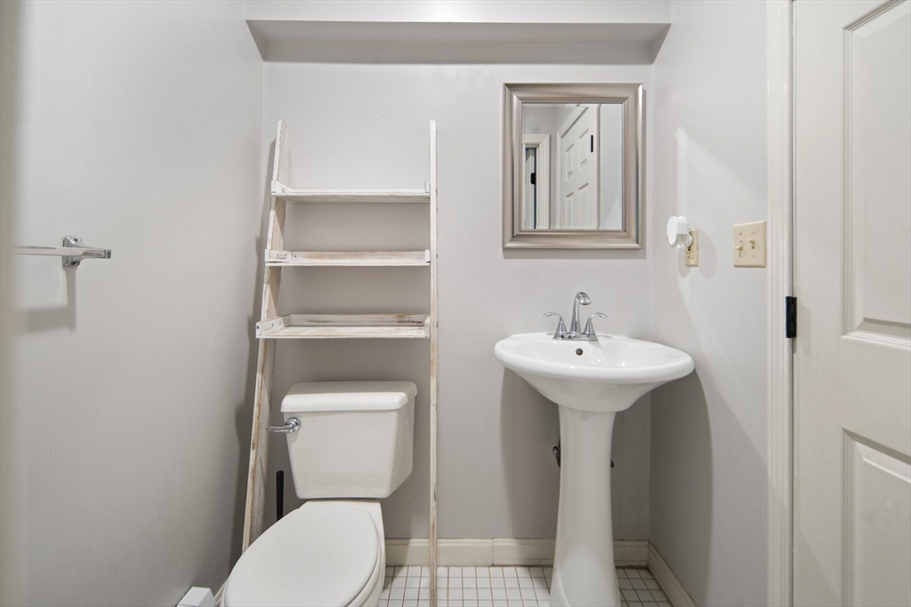 192 Parker Street Maynard, MA 01754 - Photo 22 of 31