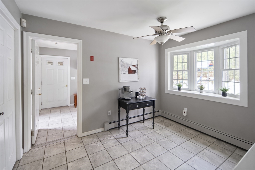 192 Parker Street Maynard, MA 01754 - Photo 4 of 31