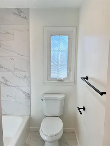 $379,900 | 10806 West 96th Street, Overland Park, KS 66214