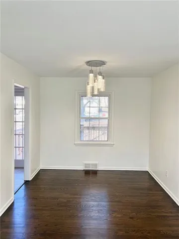 $379,900 | 10806 West 96th Street, Overland Park, KS 66214