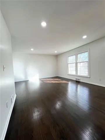 $379,900 | 10806 West 96th Street, Overland Park, KS 66214