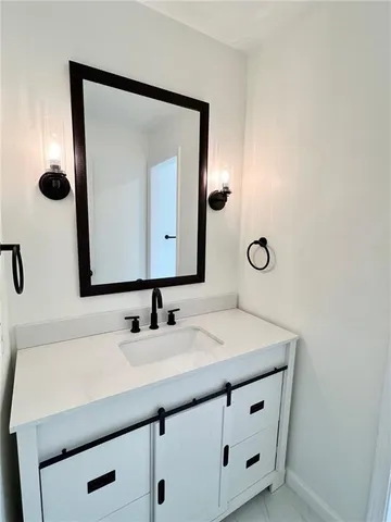 $379,900 | 10806 West 96th Street, Overland Park, KS 66214