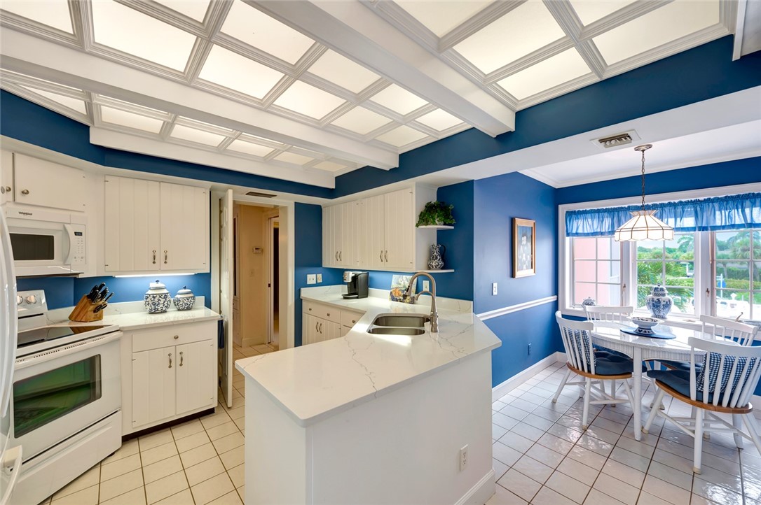 1070 Reef Road, Unit 206 Vero Beach, FL 32963 - Photo 19 of 35 Gallery Image 19