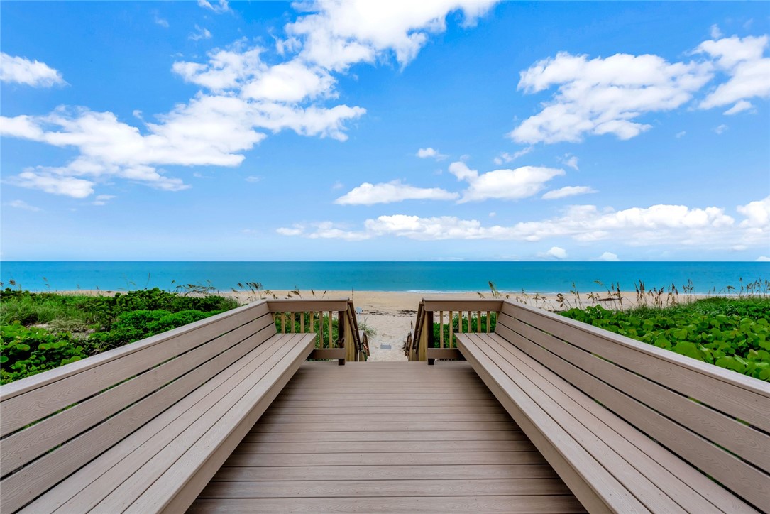 1070 Reef Road, Unit 206 Vero Beach, FL 32963 - Photo 31 of 35 Gallery Image 31