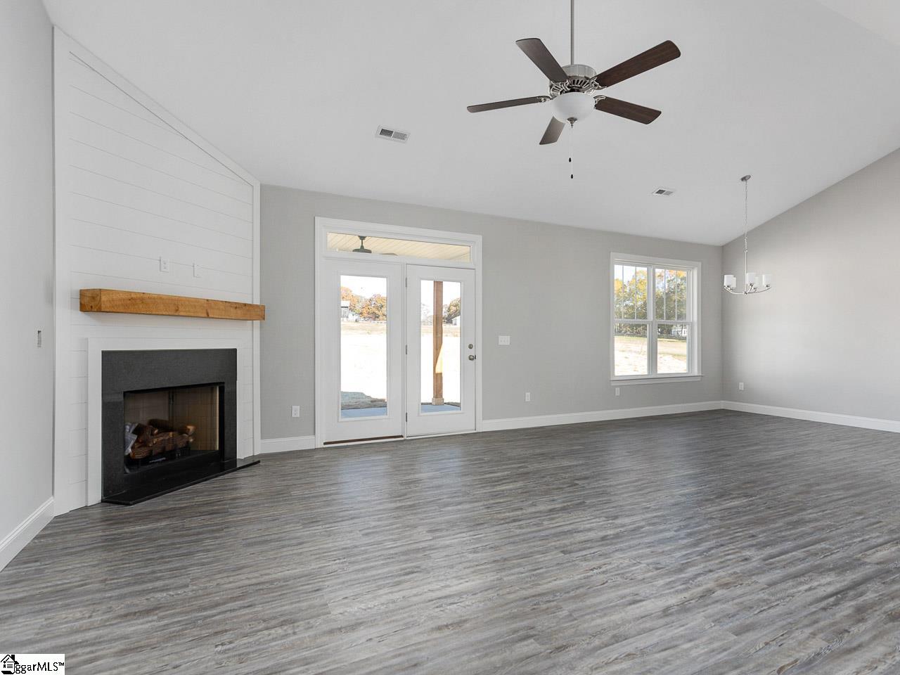 280 State Rd S-42-767 Lyman, SC 29365 - Photo 3 of 22