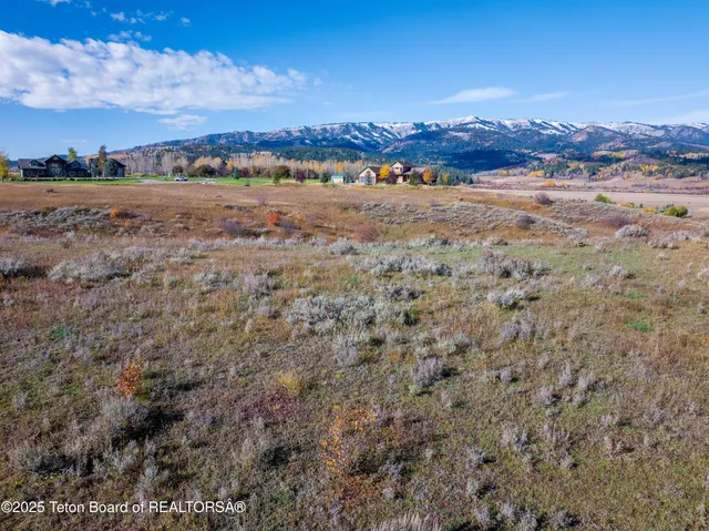 $325,000 | Lot 33 Marie Lane, Alpine, WY 83128