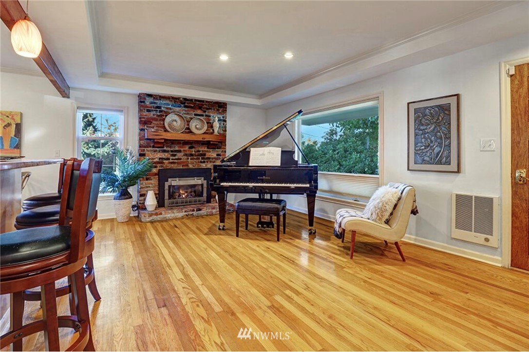 4141 Southwest Portland Street Seattle, WA 98136 - Photo 5 of 21 Gallery Image 5