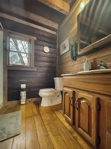 $379,000 | 1639 Halls Stream Road, Pittsburg, NH 03592