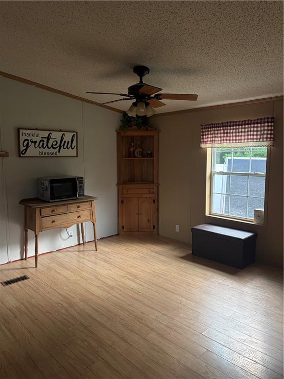 429 South Foster Road Jackson Center, PA 16133 - Photo 15 of 39