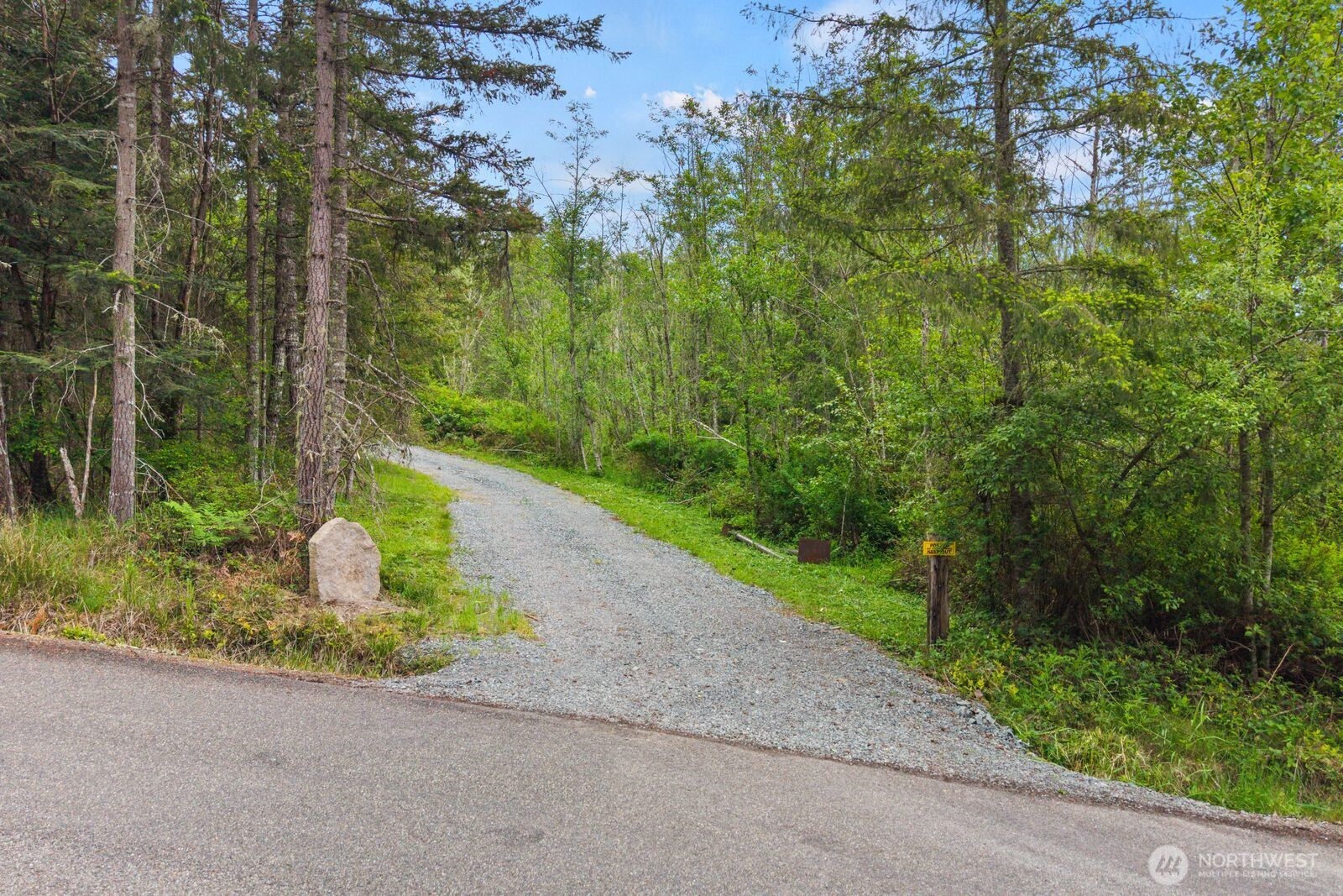 11014 Pilgrim Road East Eatonville, WA 98328 - Photo 9 of 16