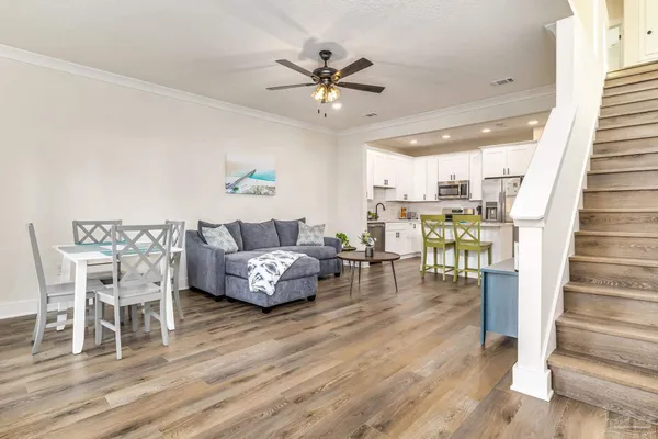 $2,850 | 520 North De Villiers Street, Unit B, Pensacola, FL 32501