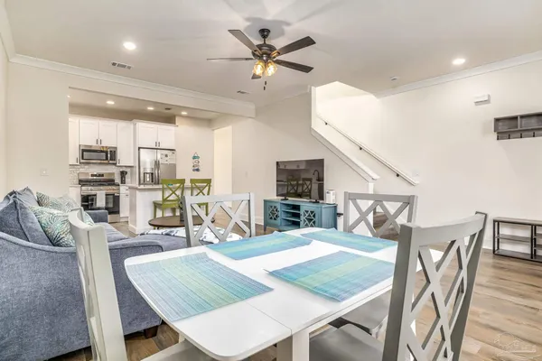 $2,850 | 520 North De Villiers Street, Unit B, Pensacola, FL 32501