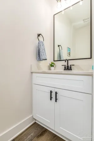 $2,850 | 520 North De Villiers Street, Unit B, Pensacola, FL 32501