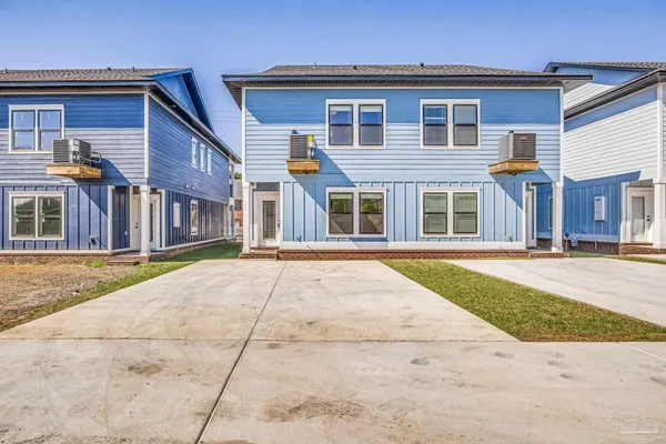 $2,850 | 520 North De Villiers Street, Unit B, Pensacola, FL 32501