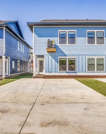 $2,850 | 520 North De Villiers Street, Unit B, Pensacola, FL 32501