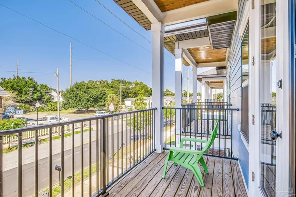 $2,850 | 520 North De Villiers Street, Unit B, Pensacola, FL 32501