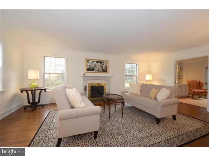 15 Villanova Road Villanova, PA 19085 - Photo 3 of 25 Gallery Image 3