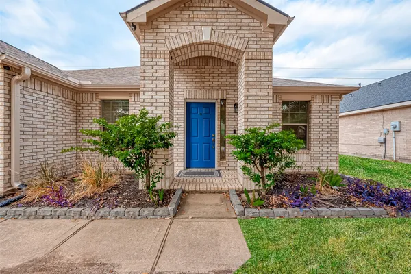 $2,400 | 1922 Bevington Oaks Circle, Katy, TX 77450