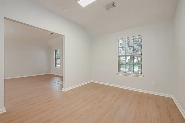 $2,400 | 1922 Bevington Oaks Circle, Katy, TX 77450