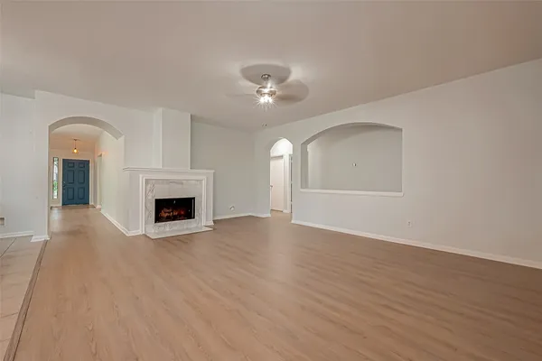 $2,400 | 1922 Bevington Oaks Circle, Katy, TX 77450