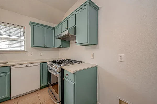 $2,400 | 1922 Bevington Oaks Circle, Katy, TX 77450