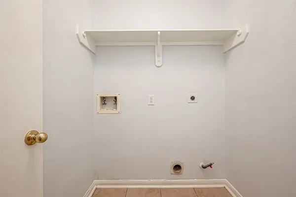 $2,400 | 1922 Bevington Oaks Circle, Katy, TX 77450