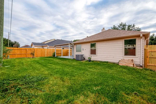 $2,400 | 1922 Bevington Oaks Circle, Katy, TX 77450