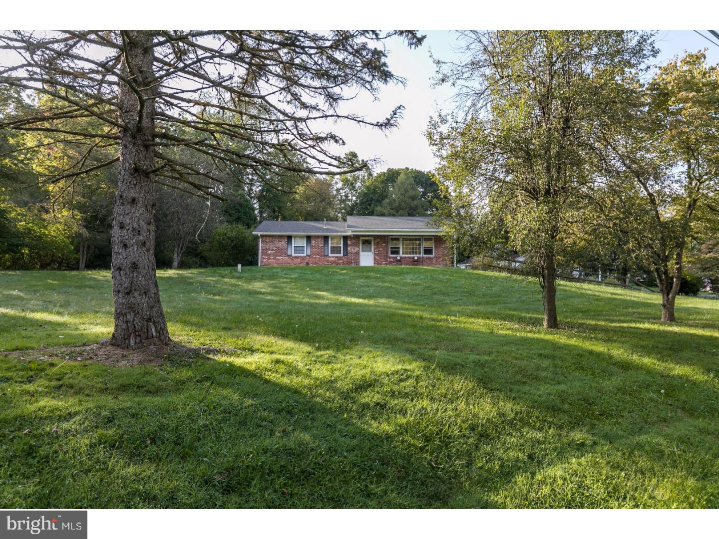 13 Halteman Road Pottstown, PA 19465 - Photo 2 of 19