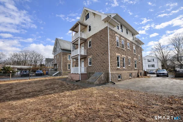 $1,800 | 166 Sherman Avenue, Unit 3, Meriden, CT 06450