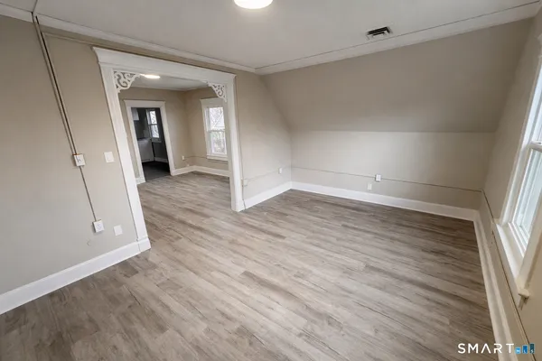 $1,800 | 166 Sherman Avenue, Unit 3, Meriden, CT 06450