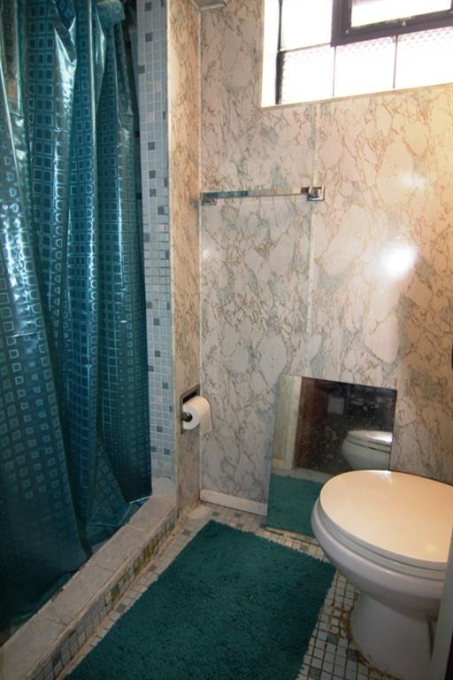 75 McKinnie Avenue McKees Rocks, PA 15136 - Photo 14 of 19 14) Basement: Large full basement with half bath including shower & exterior walk out to back yard can be finished for additional living area.