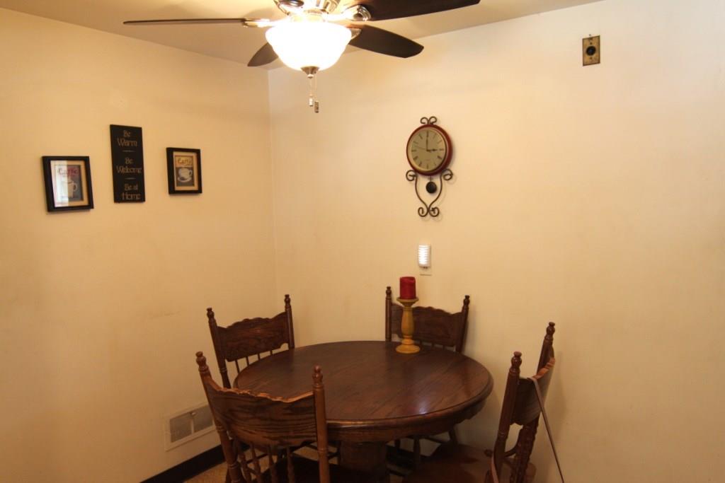 75 McKinnie Avenue McKees Rocks, PA 15136 - Photo 9 of 19 9) Main Floor: Dining area located next to kitchen.
