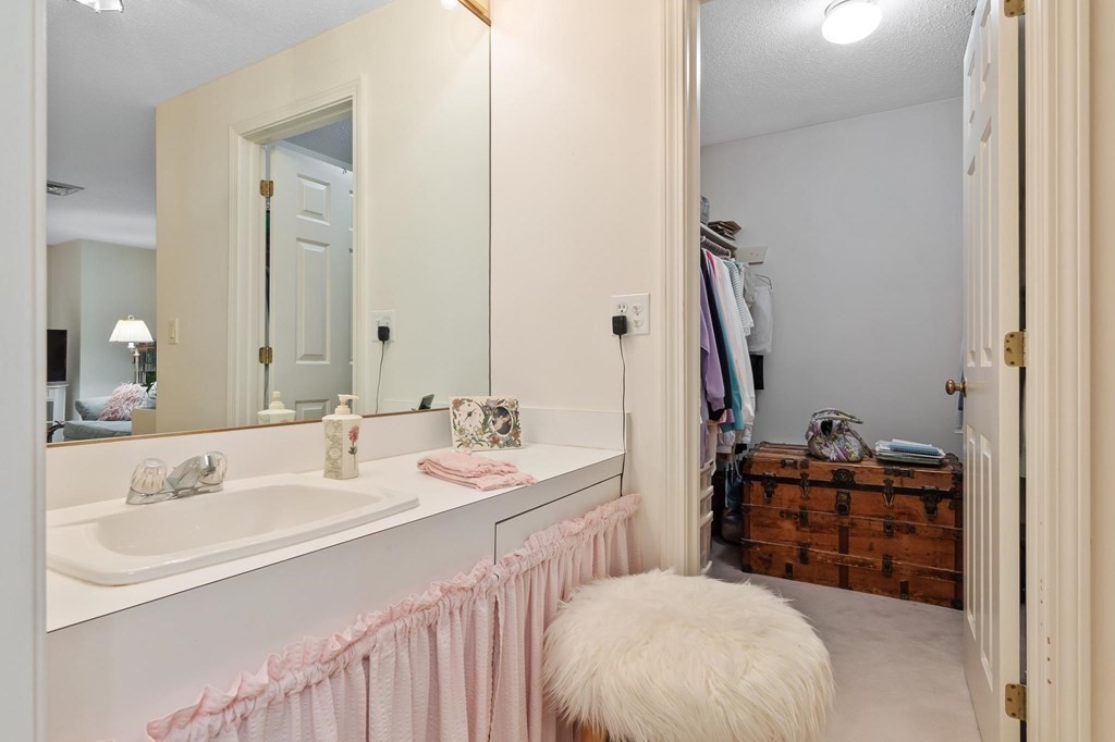 44 Village Post Road, Unit 44 Danvers, MA 01923 - Photo 24 of 39 Gallery Image 24