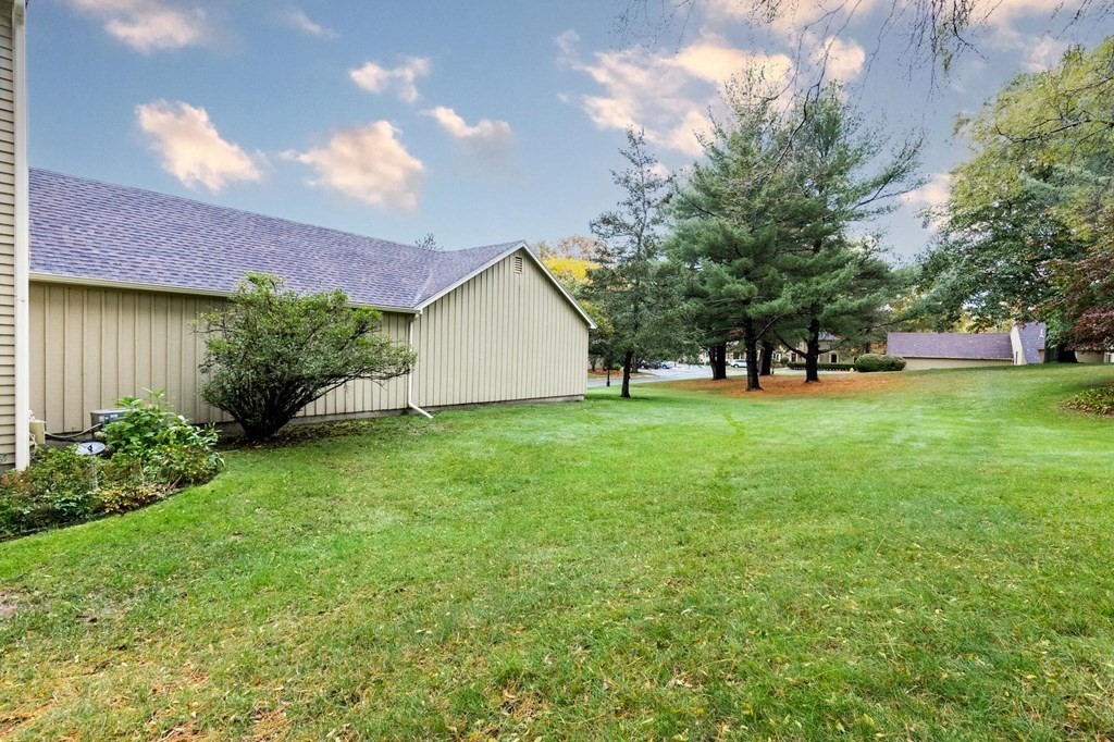 44 Village Post Road, Unit 44 Danvers, MA 01923 - Photo 6 of 39 Gallery Image 6