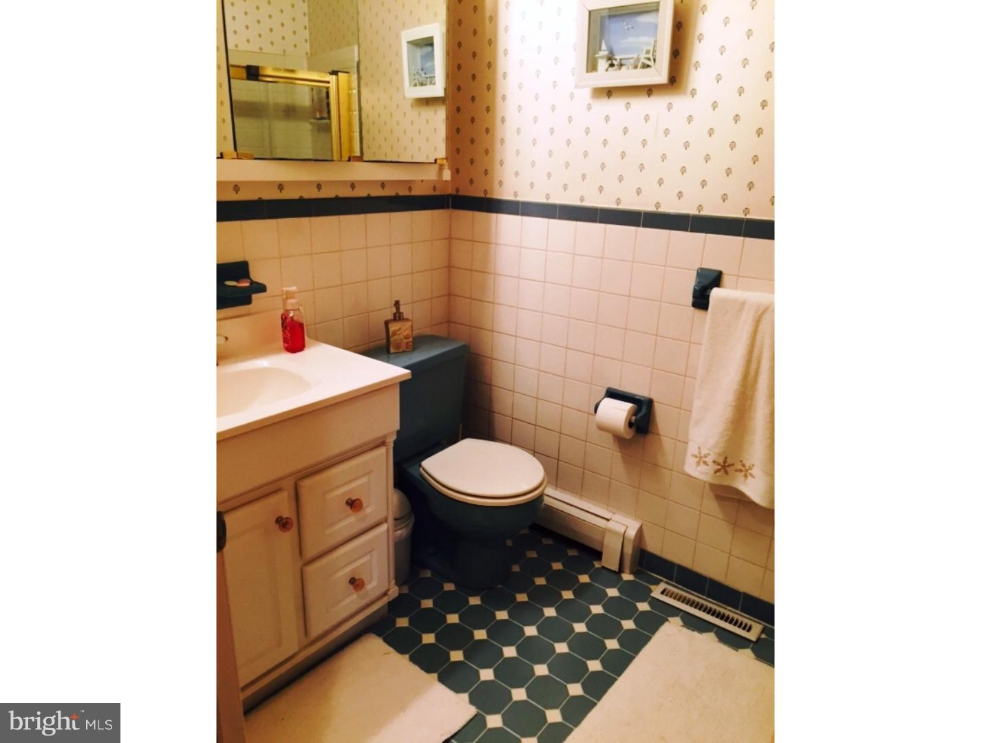 3631 Wheatsheaf Road Huntingdon Valley, PA 19006 - Photo 18 of 24 Bathroom